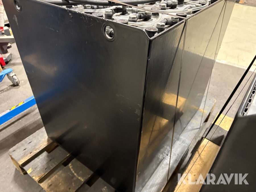 Truckbatteri GNB Marathon Classic 48V/775Ah