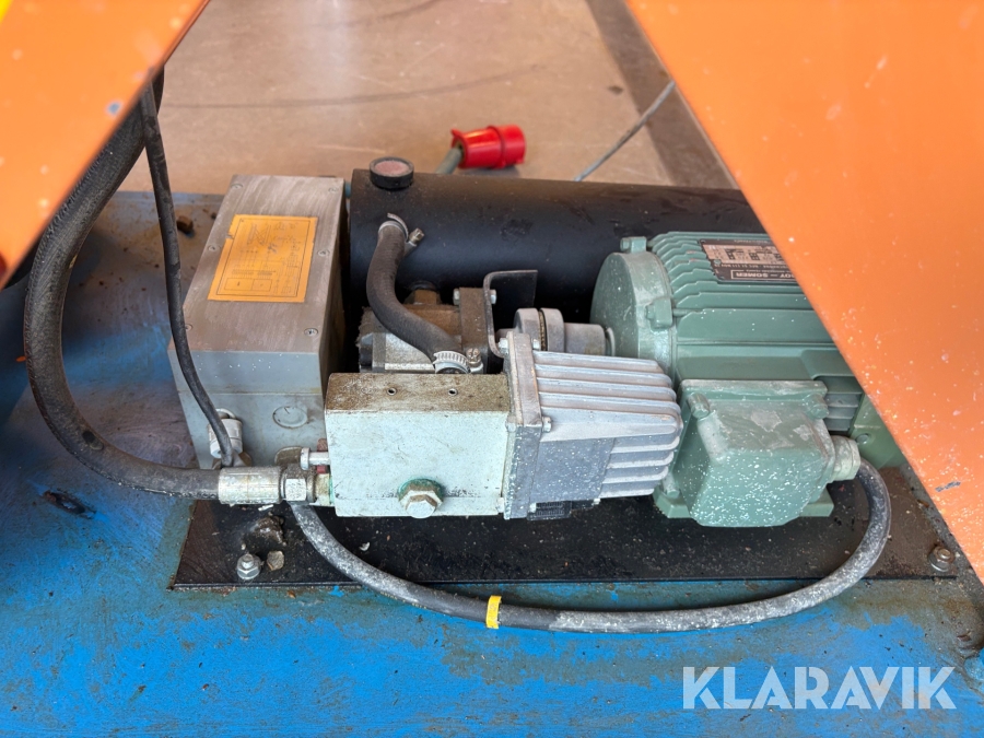 Lyftbord Ergoswede TL1000B med snurrplatta