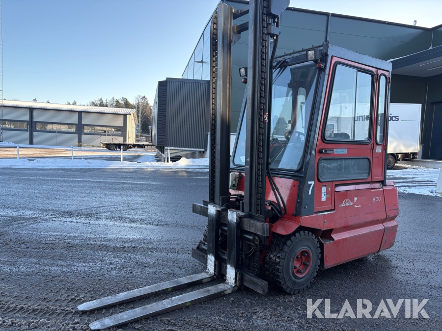 Truck Linde E30