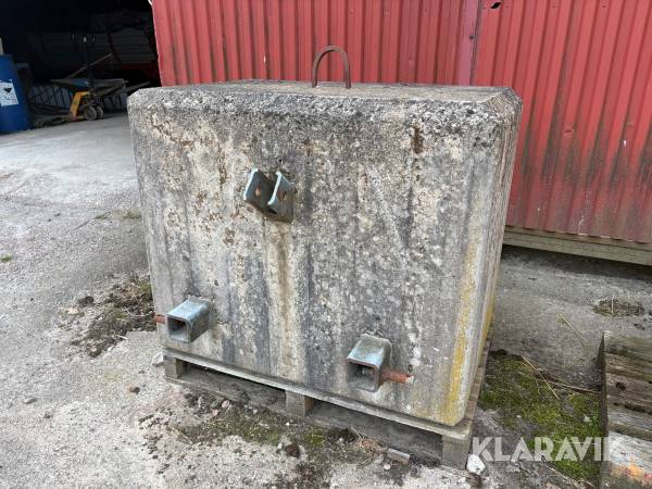 Front- & Bakvikt till traktor 2500kg