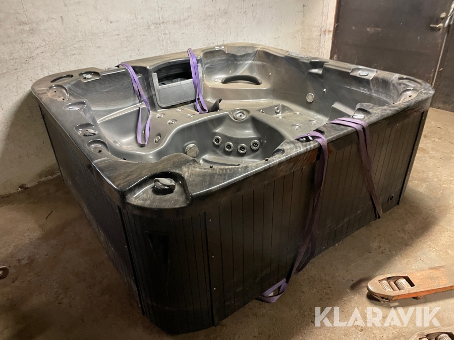 Spabad Vancouver Black edition