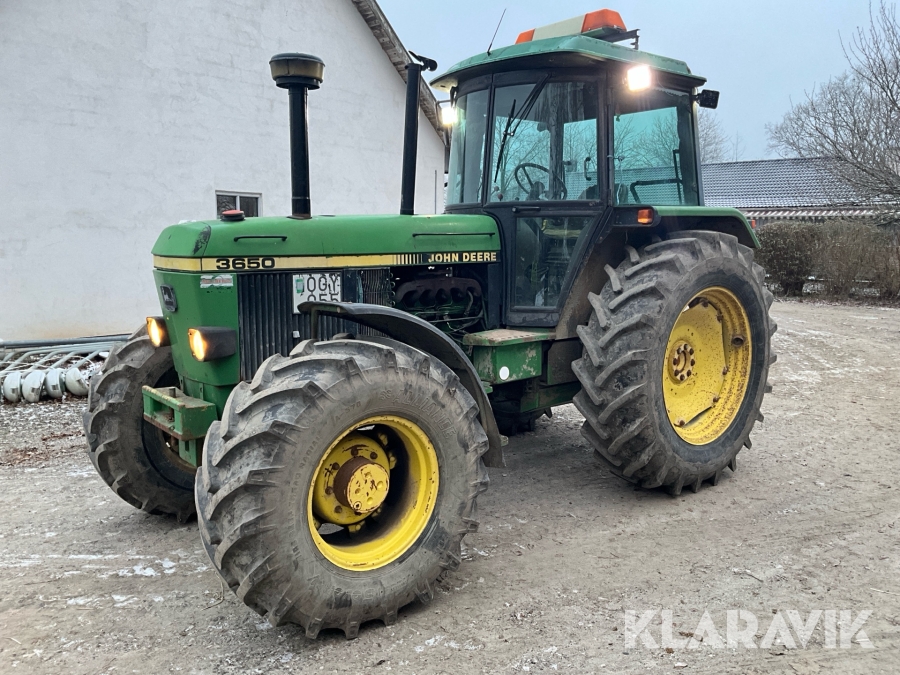 Traktor John Deere 3650