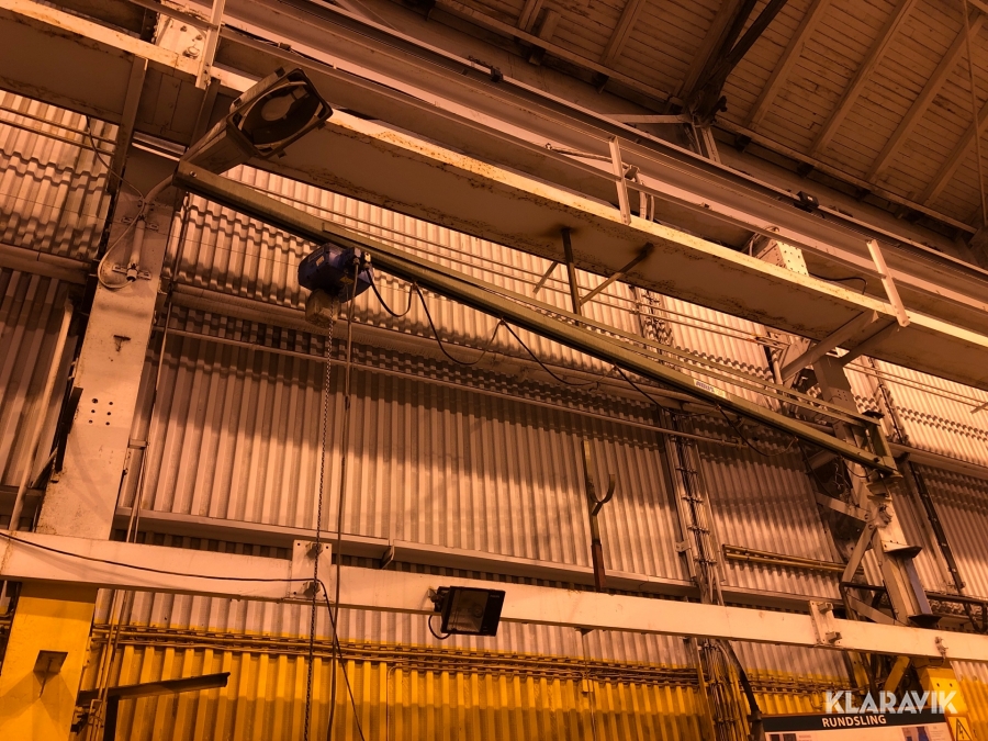 Svängkran Abus med telfer 125 kg