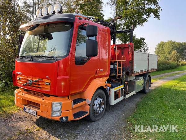 Kranväxlare Volvo FL260 4*2 med flak