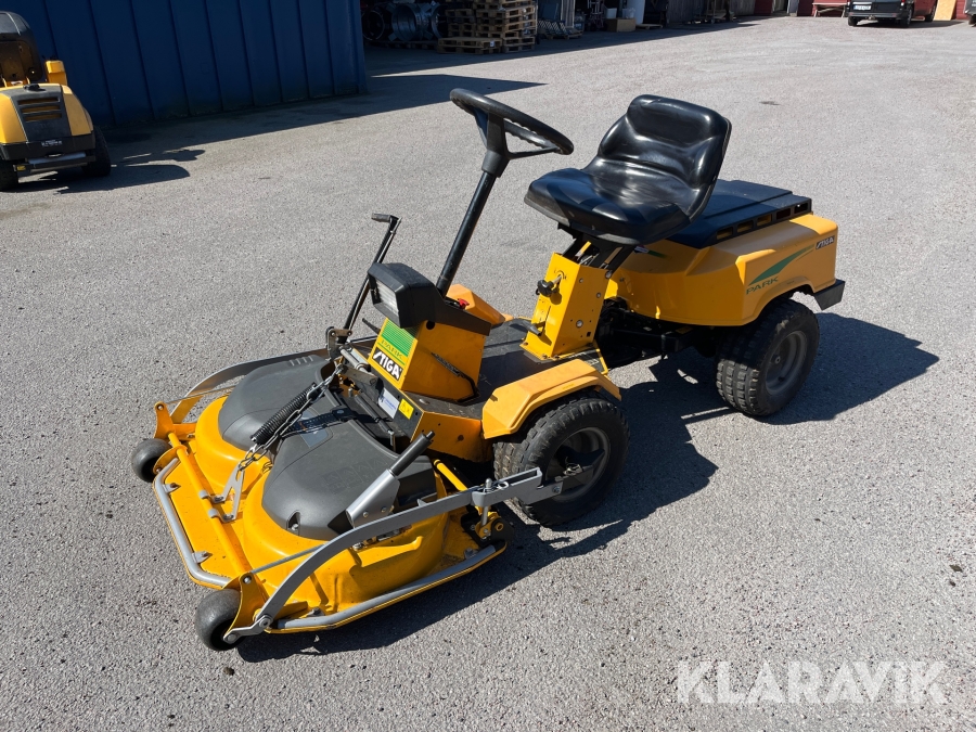 Åkgräsklippare Stiga Park