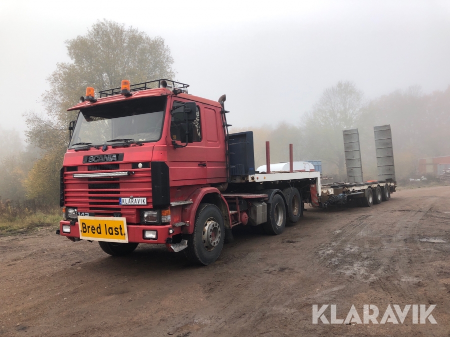 Lastbil Scania A-Traktor med maskinsläp Norfhbom