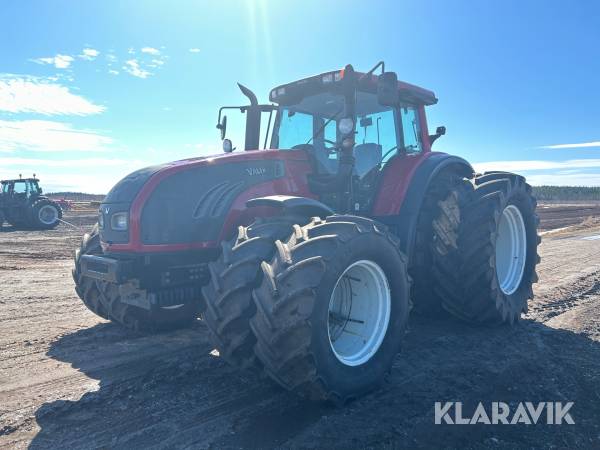 Traktor Valtra T202