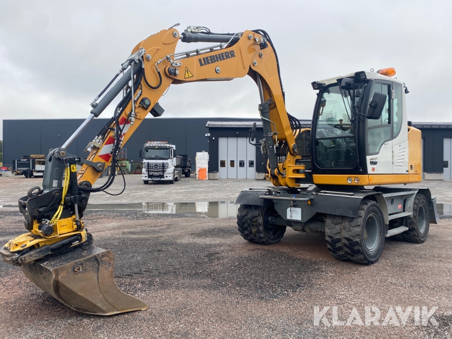 Hjulgrävare Liebherr 910 Compact Litronic med tiltrotator och redskap