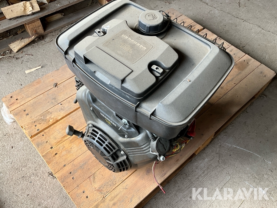 Motor från vedmaskin Briggs & Stratton Vanguard