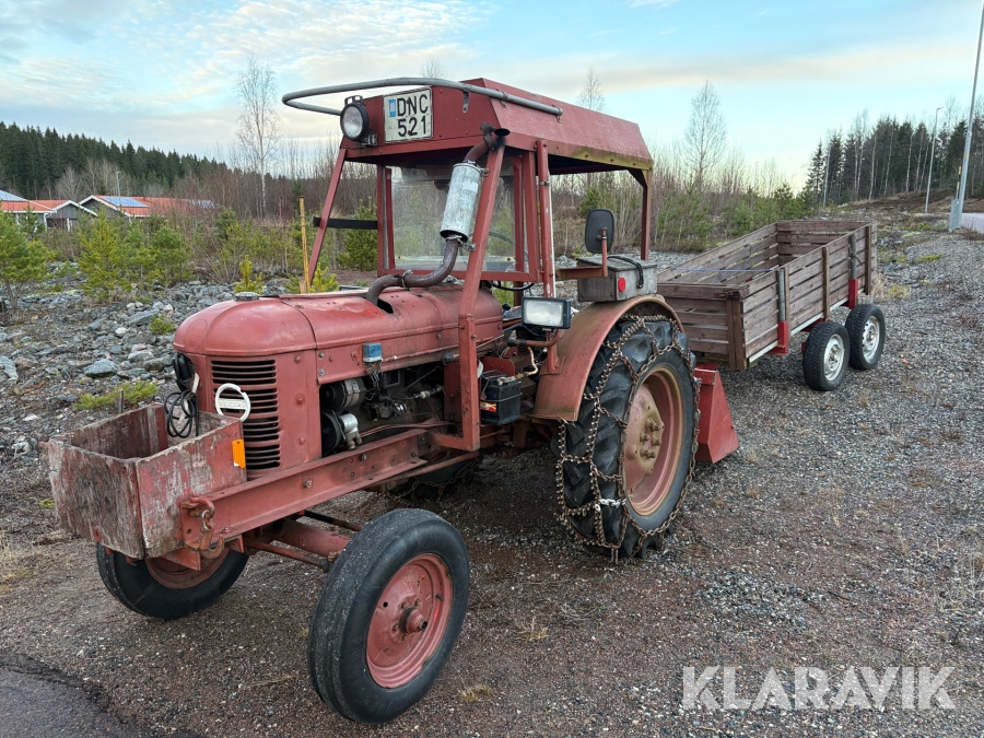 Traktor Volvo T24