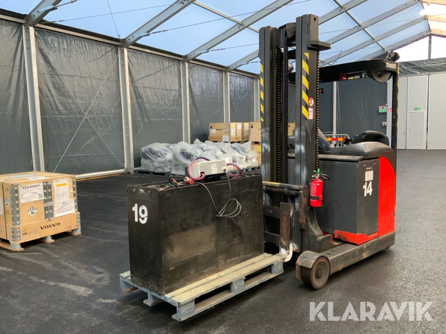 Skjutstativtruck Linde A16-03 med extra batteri