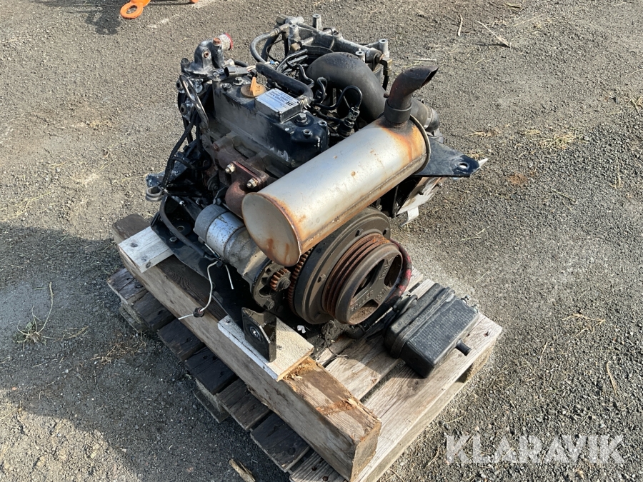 Motor Yanmar TK3.95A