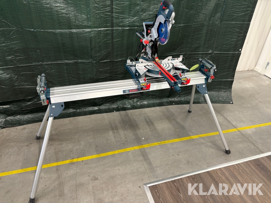Kap- & geringsåg Bosch GCM 8 SDE med sågbord GTA 3800