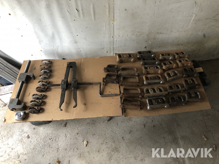 Bandlås, kopplingar och sträckare till skogsmaskiner