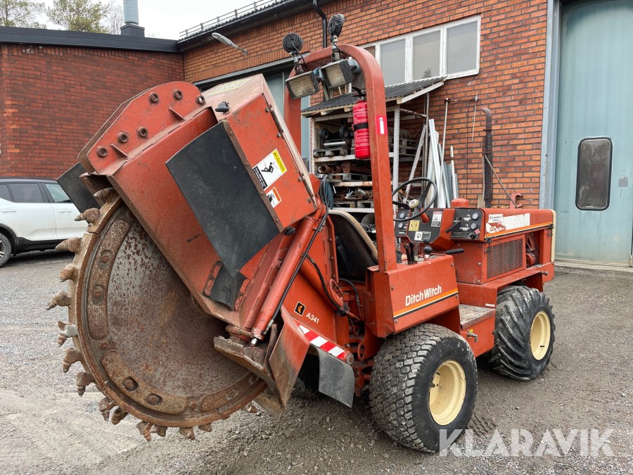 Kabelfräs Ditch Witch 350 SX two post