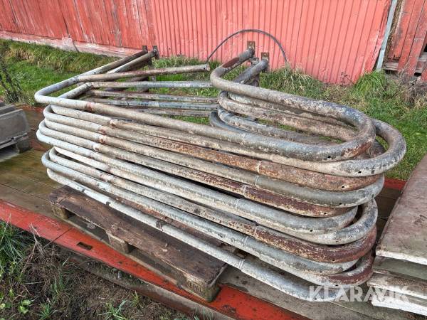 Stallinredning 12st liggbåsbågar