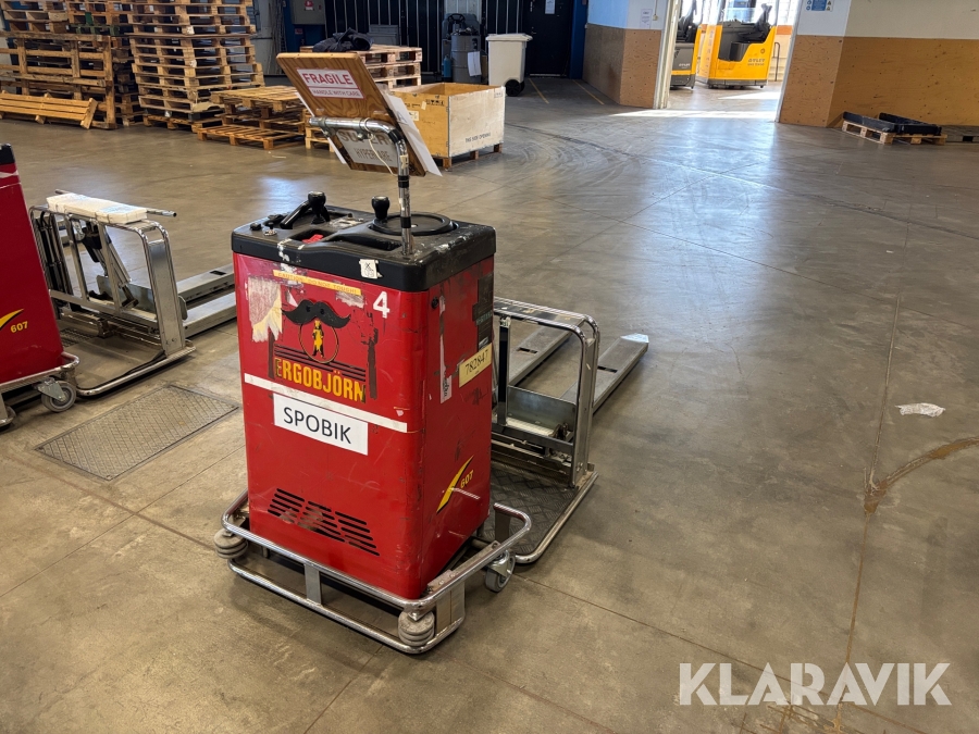 Plocktruck Ergobjörn 14 16 26 07 1st