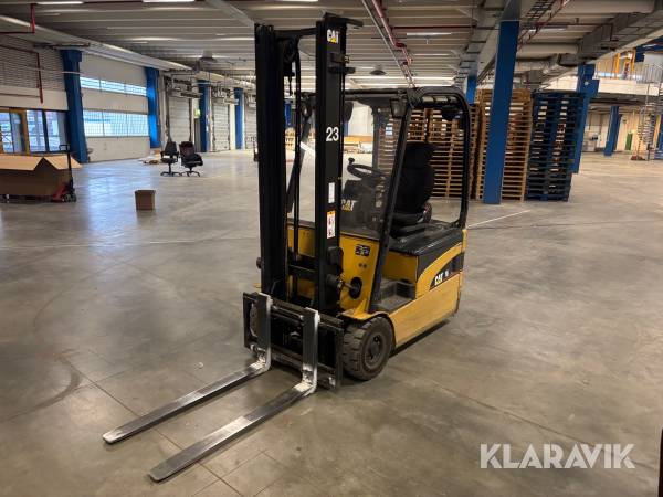 Motviktstruck CAT EP16NT