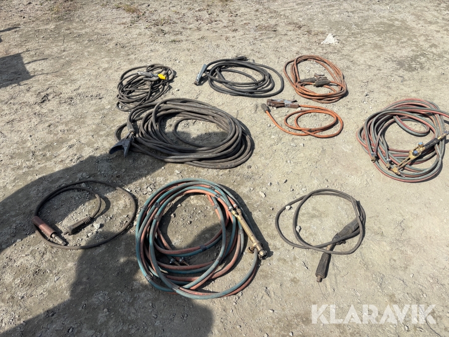 Kablar och slang till svets.