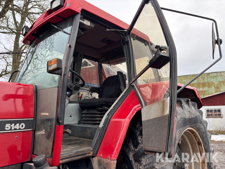 Traktor Case 5140