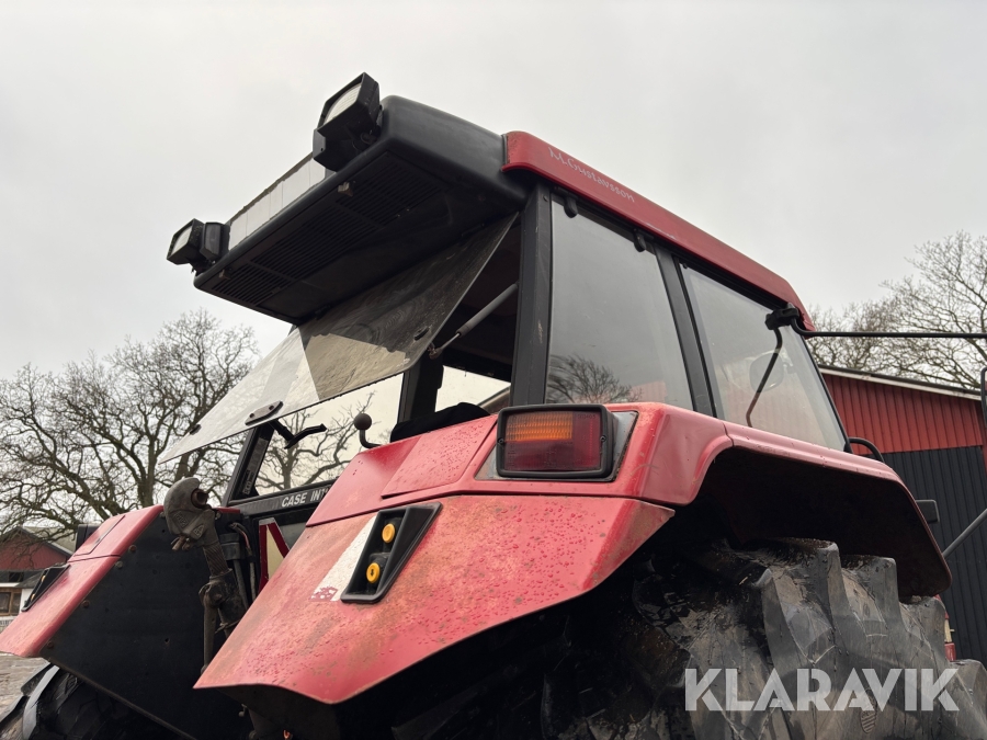 Traktor Case 5140