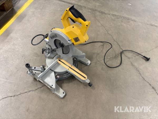Kap och gersåg Dewalt DW777