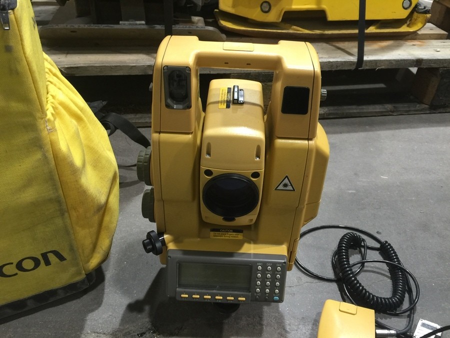 Totalt Station Totalstation Mätstation med handdator