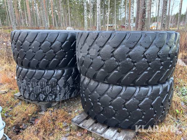 Entreprenaddäck Michelin XLD 4 st