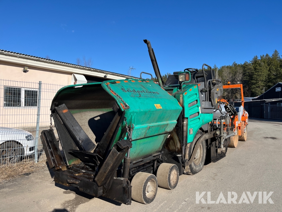 Asfaltsläggare Vögele Super 1303-3i