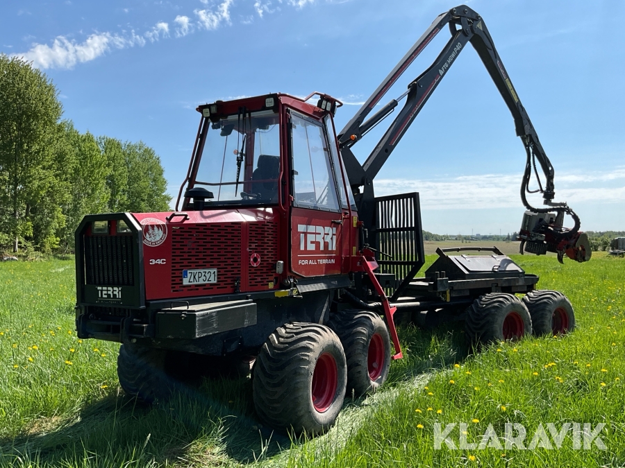 Skogsmaskin Terri 34C 8WD Kombi P40 kran