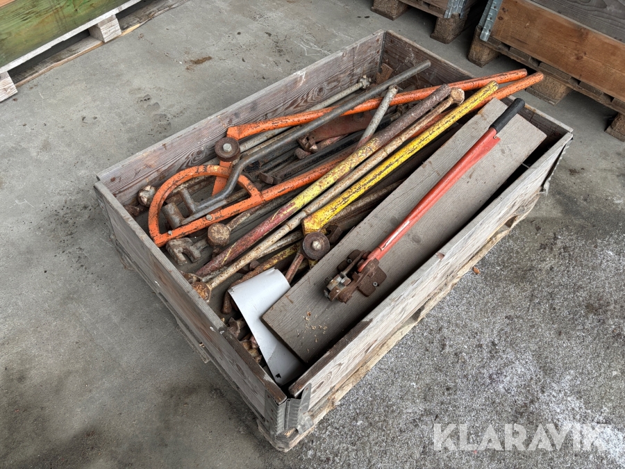 Diverse armeringsverktyg / bocknycklar