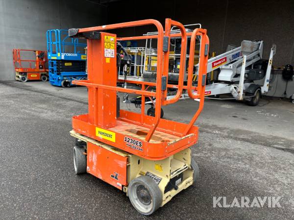 Pelarlift JLG 1230ES